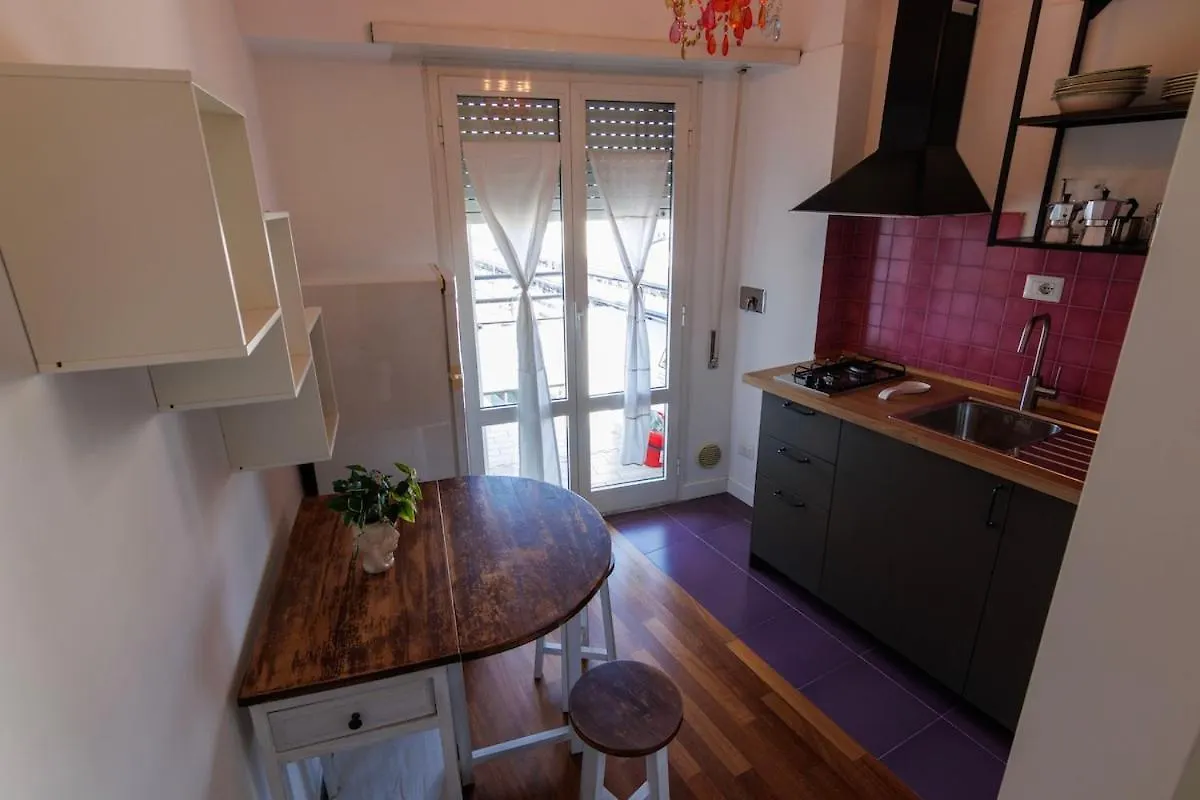 Trastevere Sunset Apartment Rome Italy