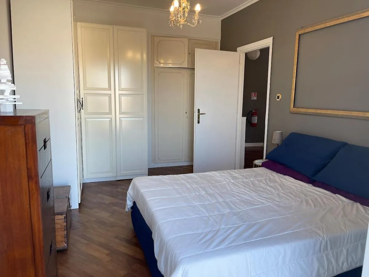 Trastevere Sunset Apartment Rome Italy